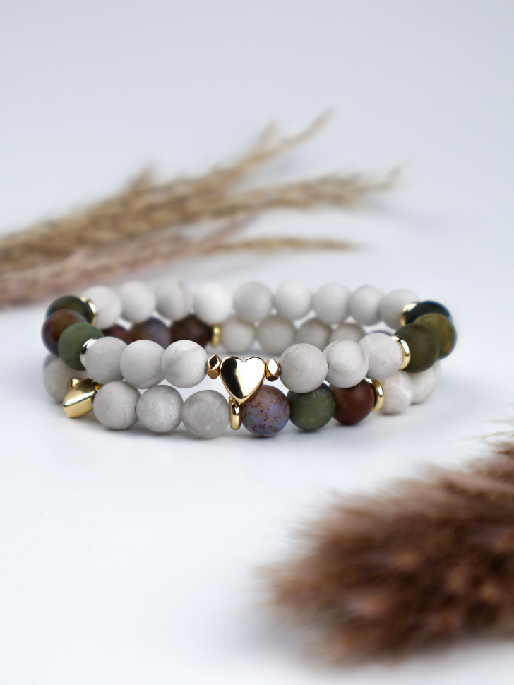 Браслет из натуральных камней белый агат и зеленая яшма